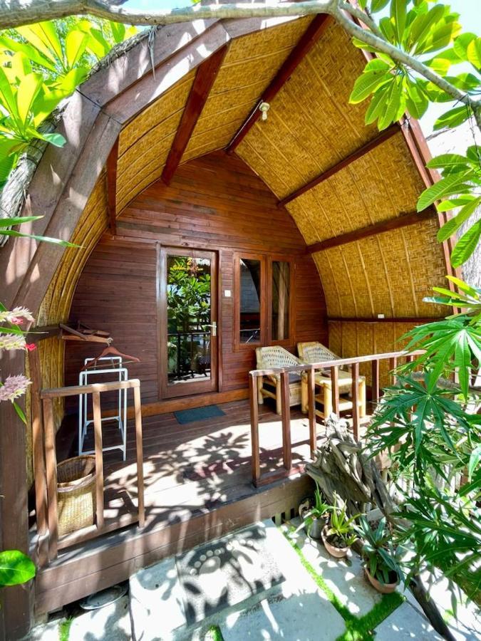 Hotel The Golden Ave Bungalow Gili Trawangan Exterior foto